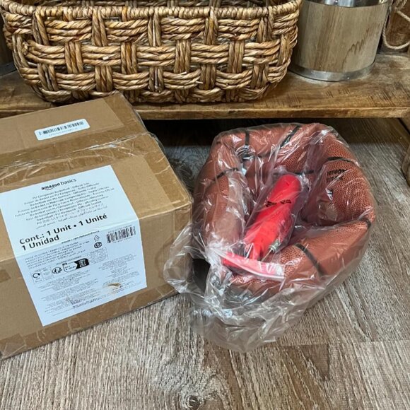 Amazon Basics PU Composite Basketball Brand New - Picture 2 of 6